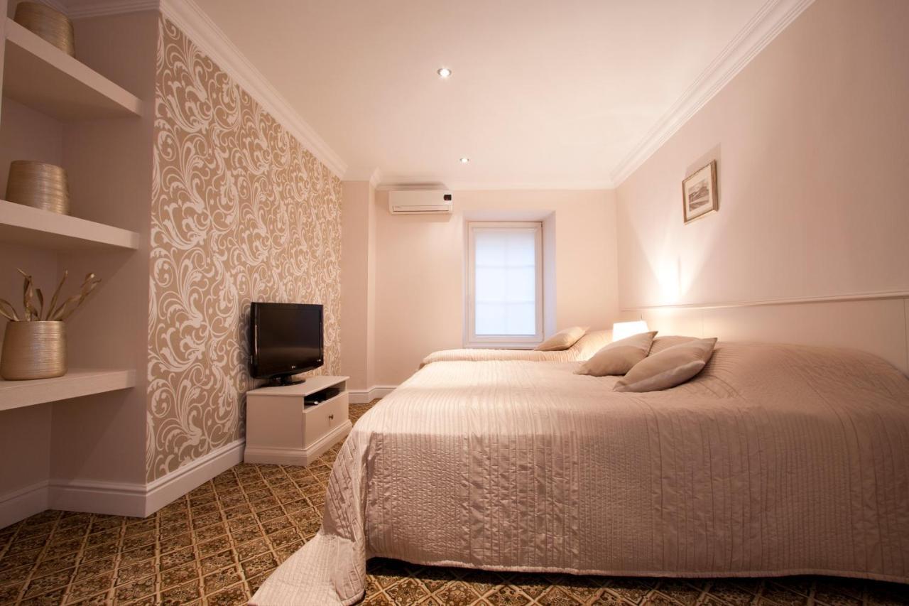 Real House Aparthotel Vilnius Room photo